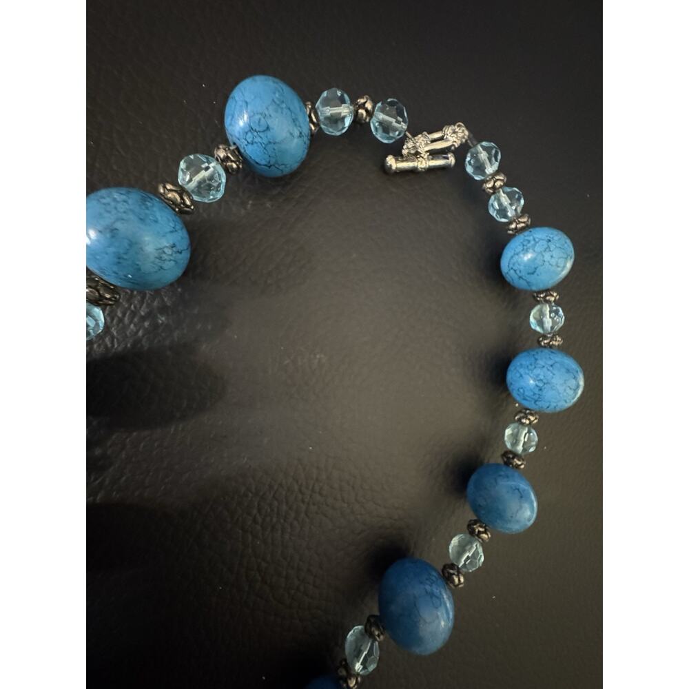 Blue/Silver Costume Jewelry Bundle, 4 Pieces, Necklaces, Clip-On Earrings, Owl - Picture 9 of 9